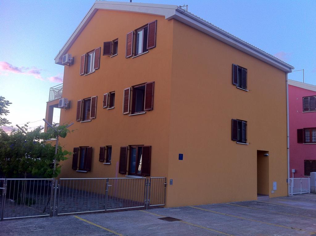 Apartments Leona & David Malinska Zimmer foto